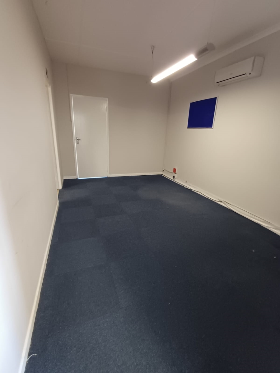 To Let commercial Property for Rent in Queenstown Central Eastern Cape